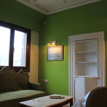 Acropolis Apartment Атина Екстериор снимка