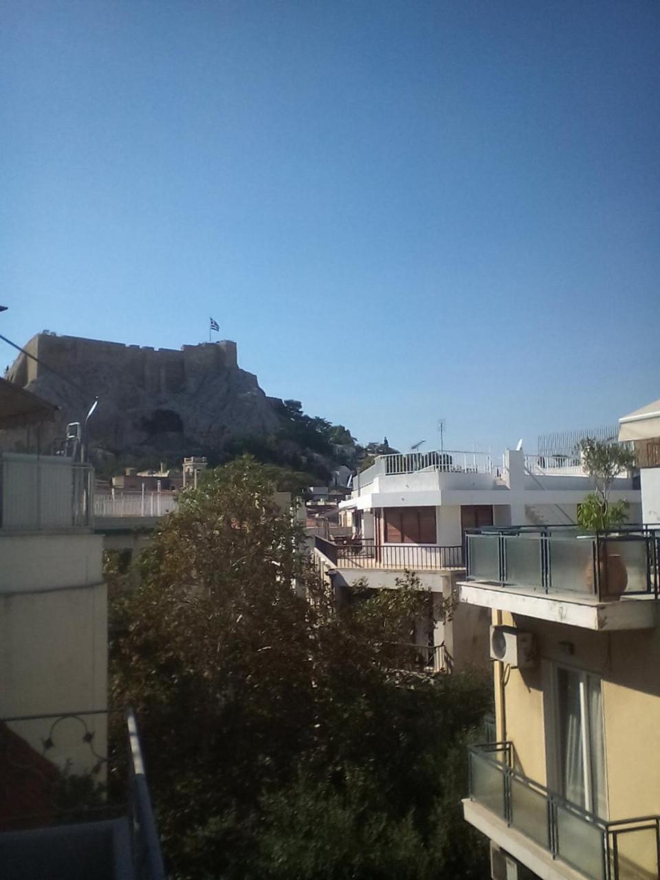 Acropolis Apartment Атина Екстериор снимка