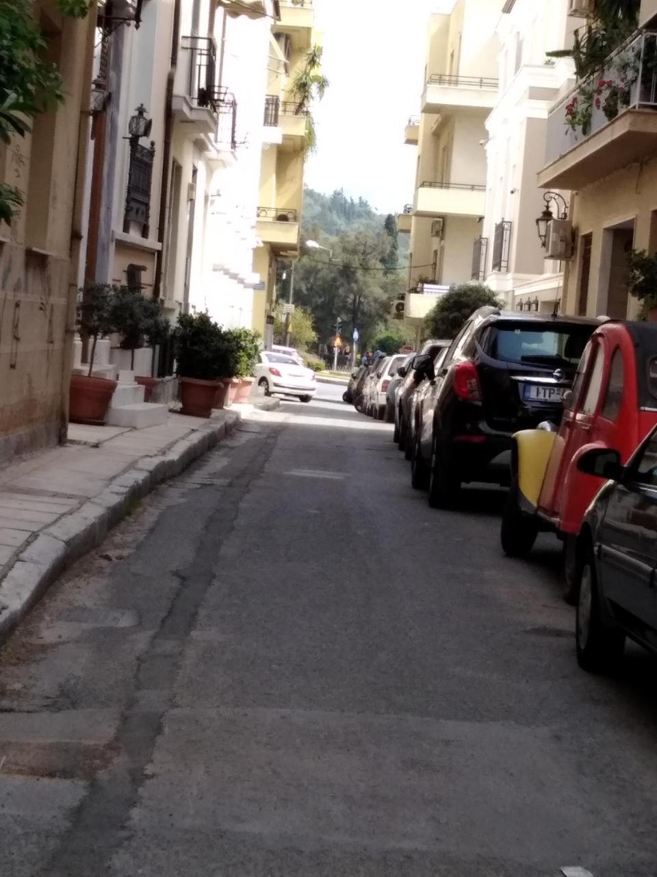 Acropolis Apartment Атина Екстериор снимка