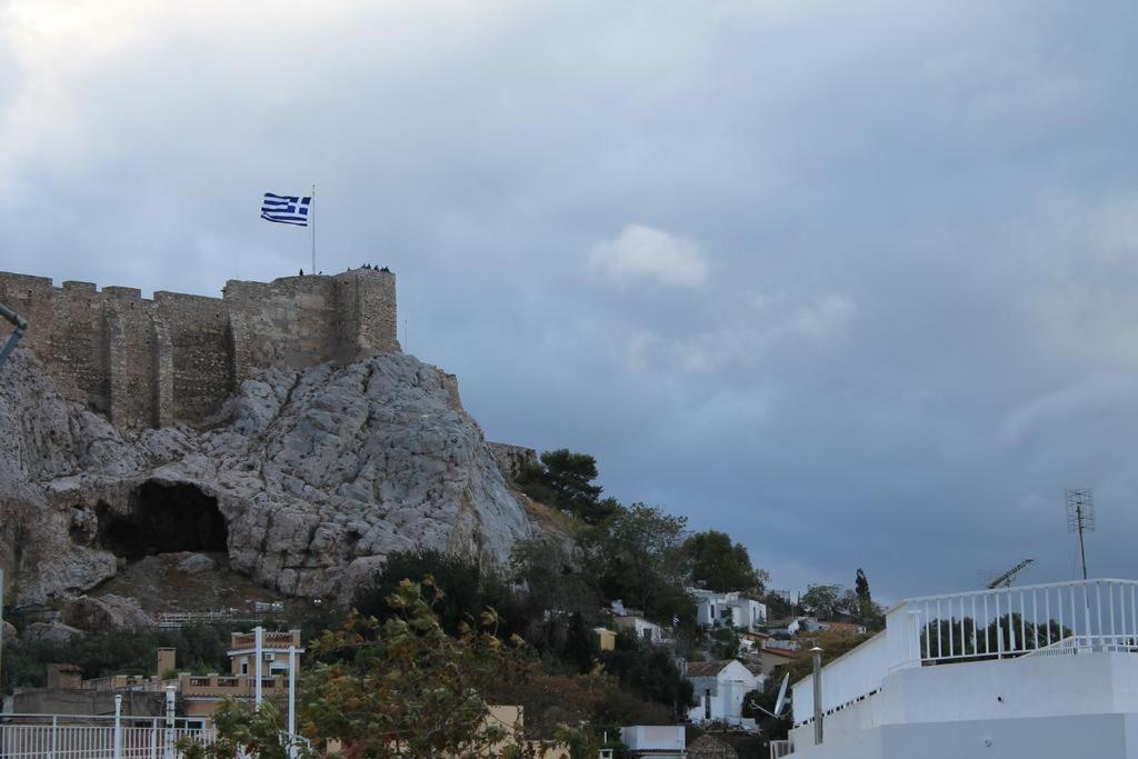 Acropolis Apartment Атина Екстериор снимка