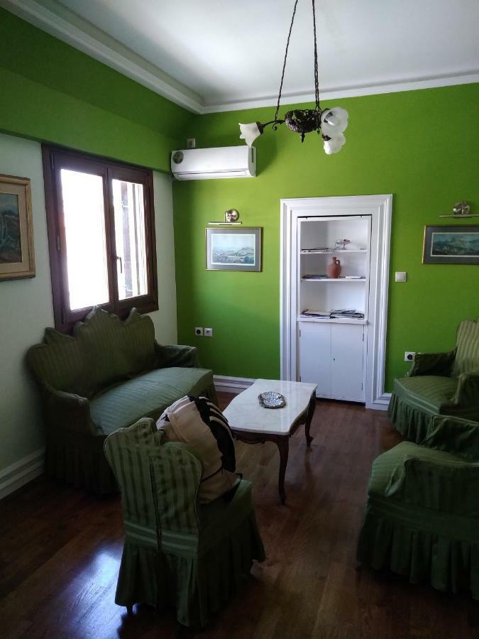 Acropolis Apartment Атина Екстериор снимка